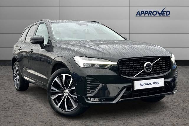 Volvo XC60 2.0 B4D Plus Dark 5dr AWD Geartronic Estate Diesel BLACK